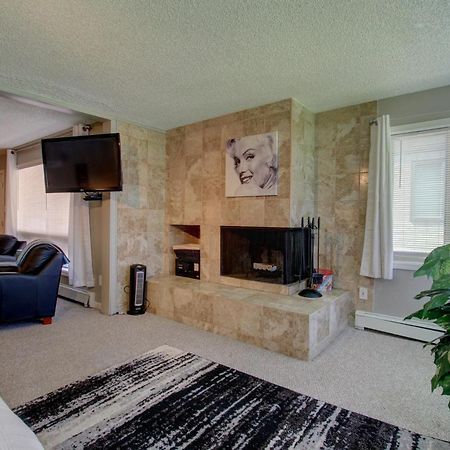 Anchorage Uptown Suites Экстерьер фото