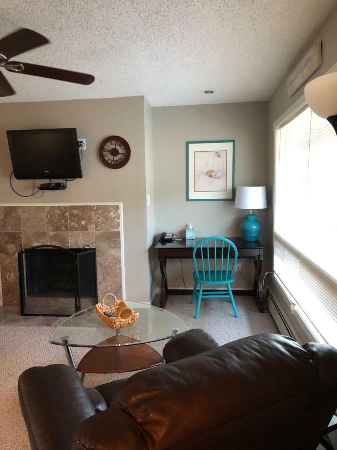 Anchorage Uptown Suites Экстерьер фото
