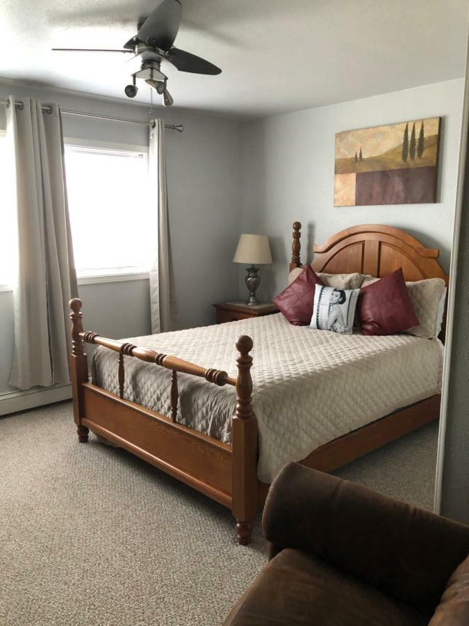 Anchorage Uptown Suites Экстерьер фото