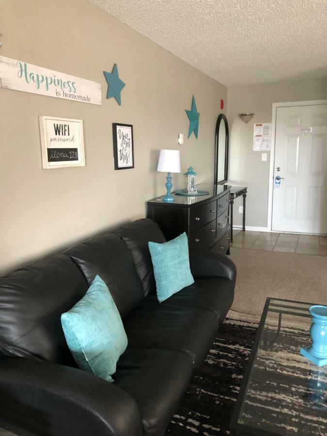 Anchorage Uptown Suites Экстерьер фото