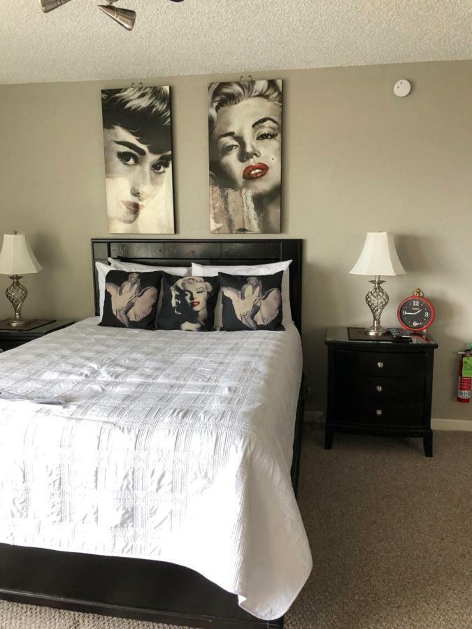 Anchorage Uptown Suites Экстерьер фото